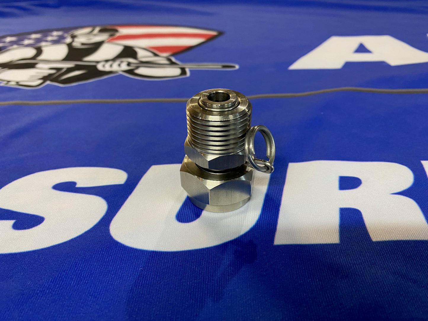 Stainless steel garden hose swivel