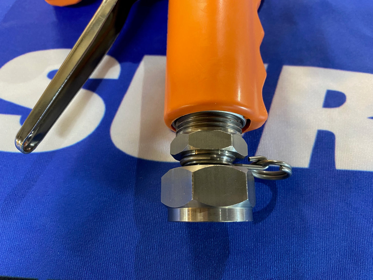 Stainless steel garden hose swivel